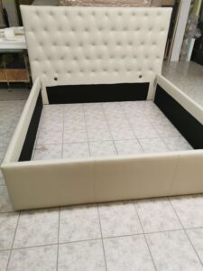 Postelje in vzmetnice - Oprema Šuler