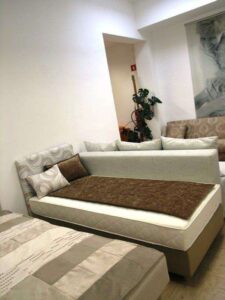 Postelje in vzmetnice - Oprema Šuler